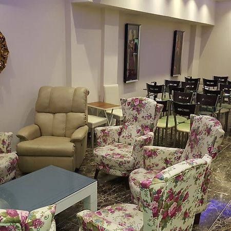 Hotel Feryil Avm Fethiye Buitenkant foto